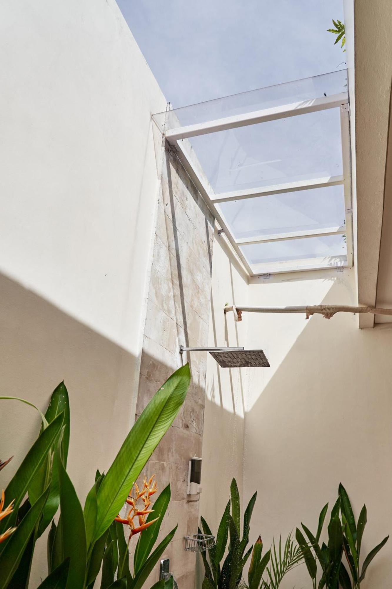 Villa Karuna Uppala Umalas チャングー エクステリア 写真